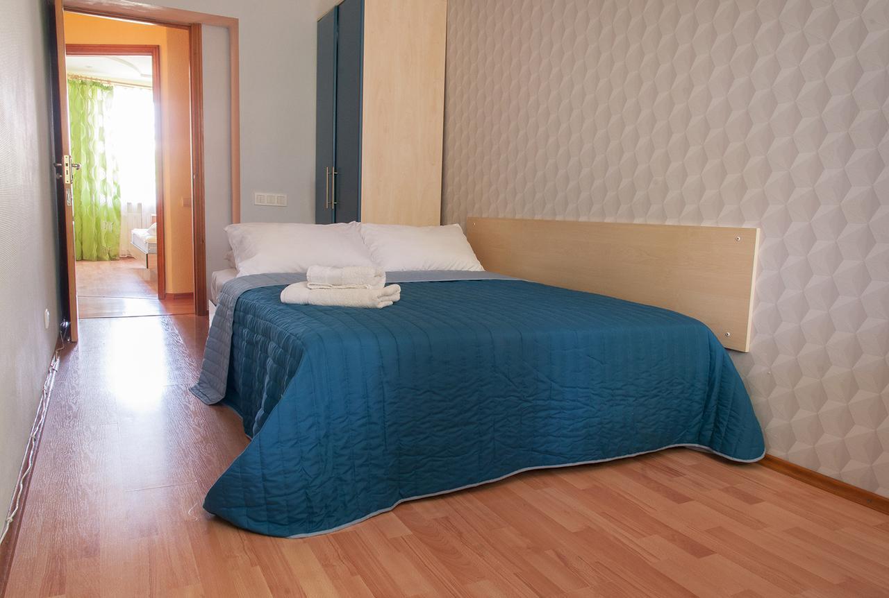 Luxury 3 Rooms Apartments In Center By Green House Połtawa Zewnętrze zdjęcie